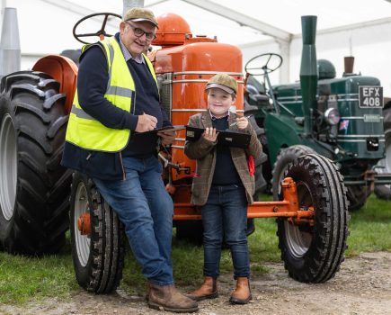 Massey Ferguson record attempt at Vintage Tractor Show